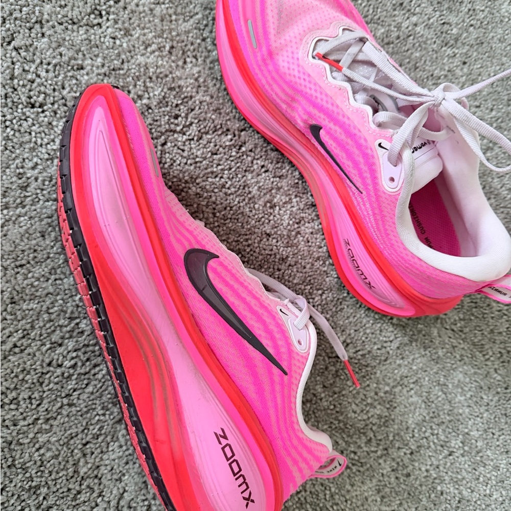 Nike Vomero Plus